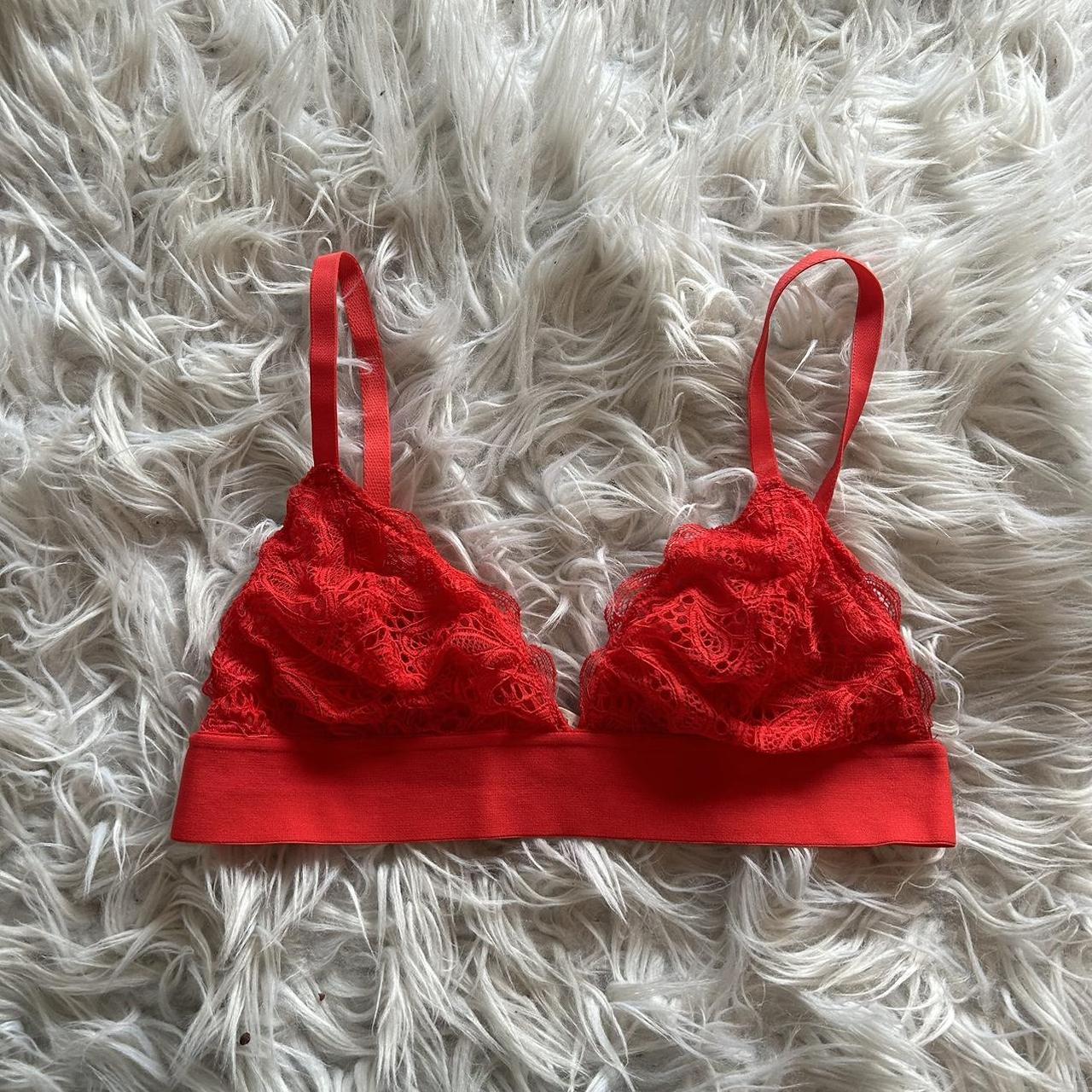 Peachy red lace bralette! Cute lace pinky orange red... - Depop