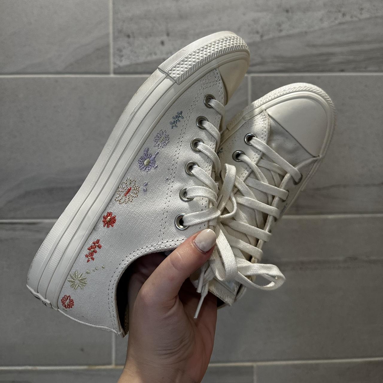 Converse 2025 womens 8.5