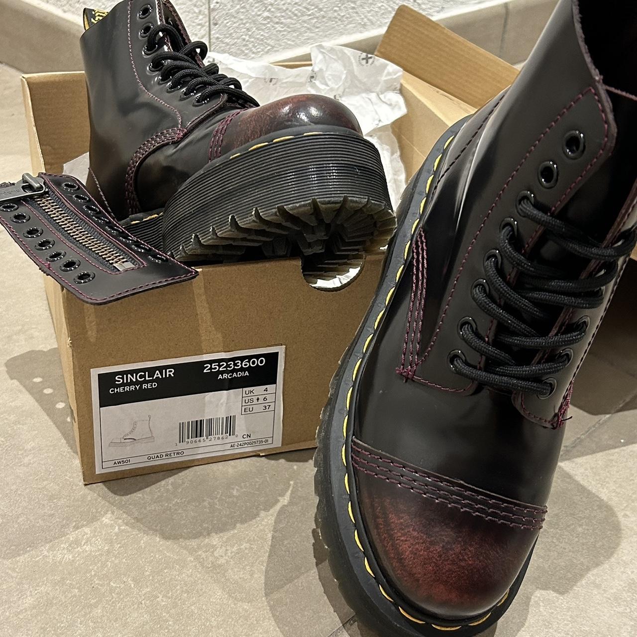 Dr martens outlet sinclair red