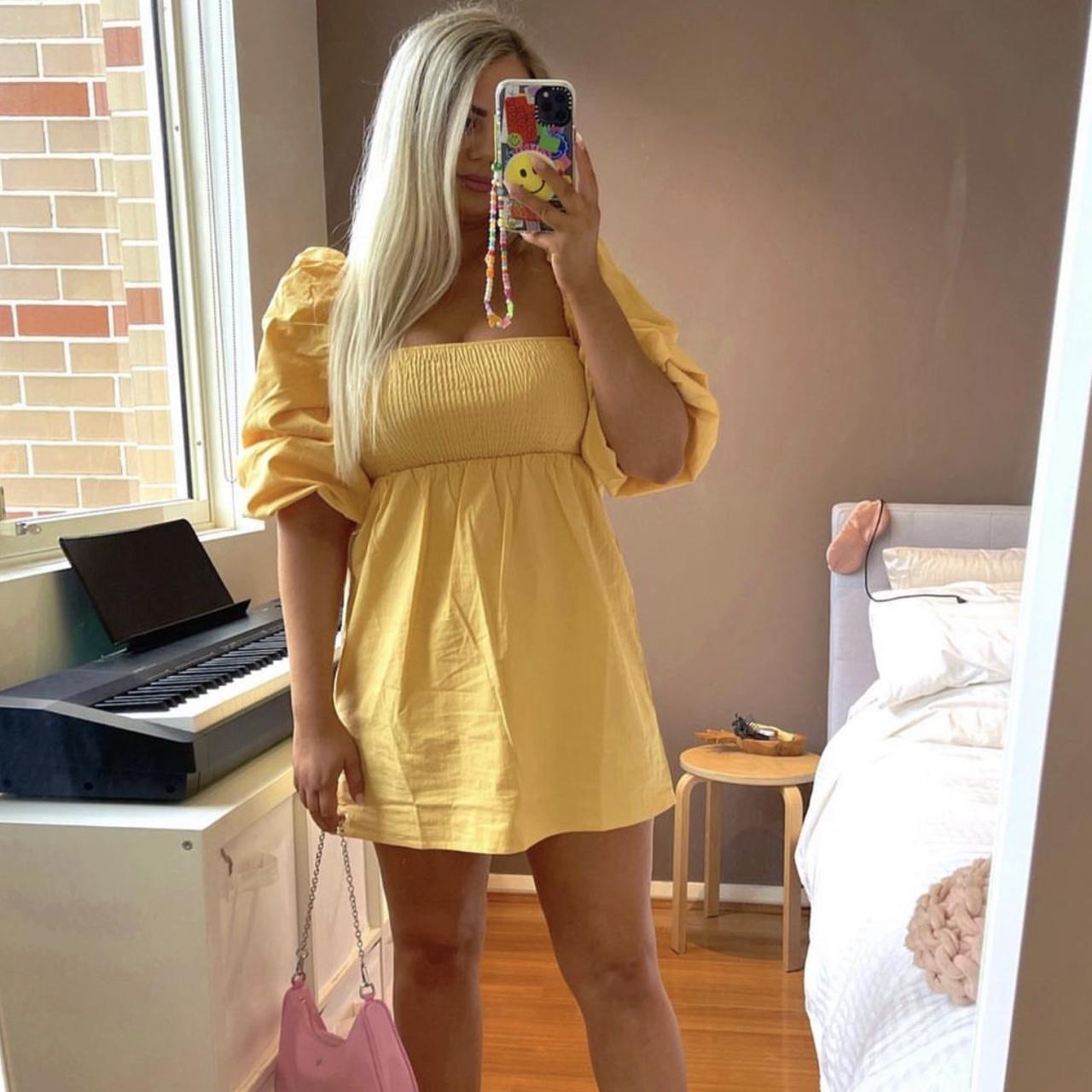 DAZIE - MINI DRESS Size 10 Worn once - great... - Depop