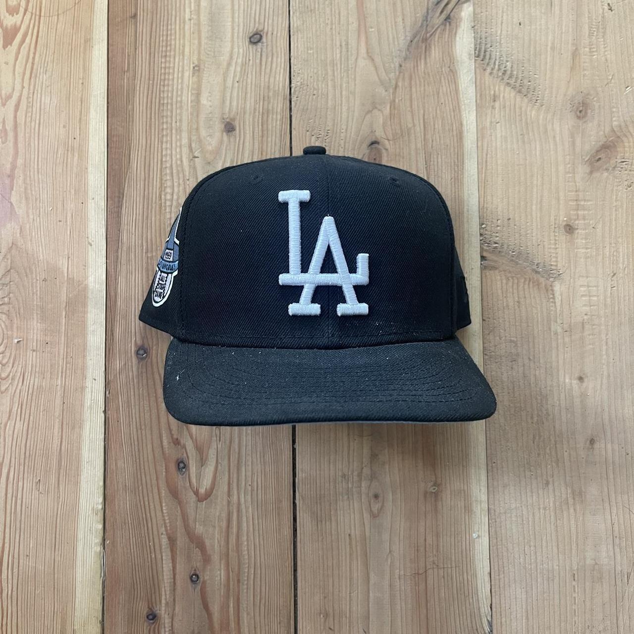 LA Dodgers New Era Hat (Youth). This hat is in - Depop