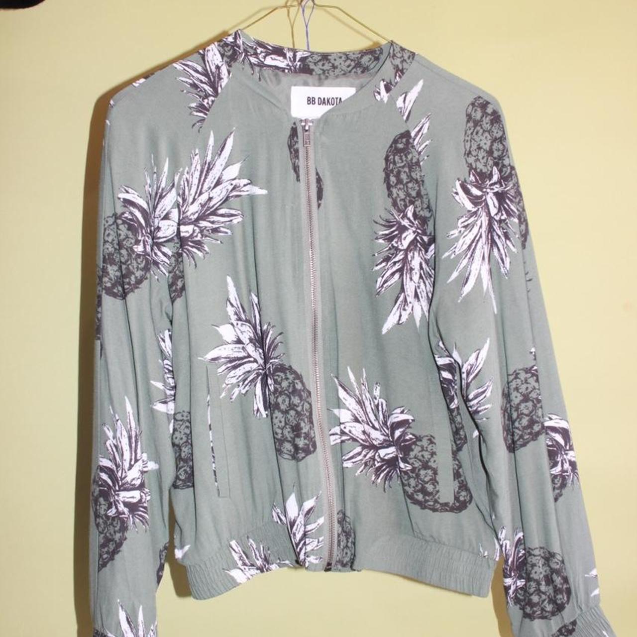 Women's Green Jacket Depop