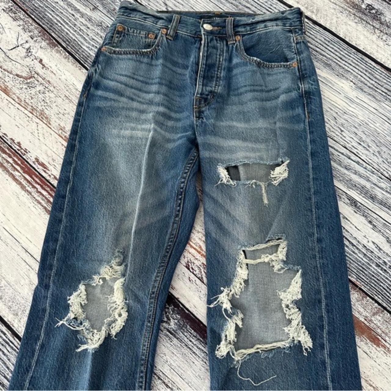 Aeropostale 90’s Baggy Distressed Jeans Size 4... - Depop