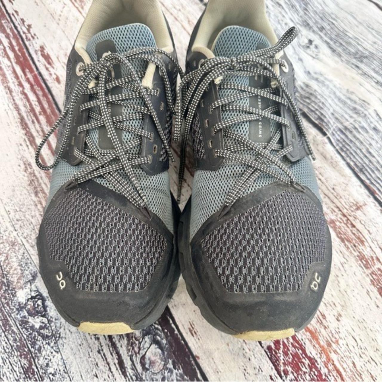 On Cloud Women’s Helion Running Shoes Women’s... - Depop