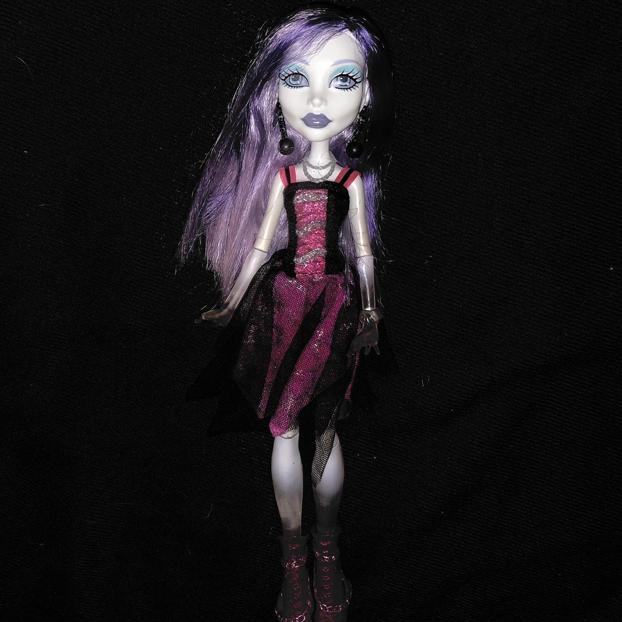 Monster High Ghouls Alive Doll - Spectra Vondergeist