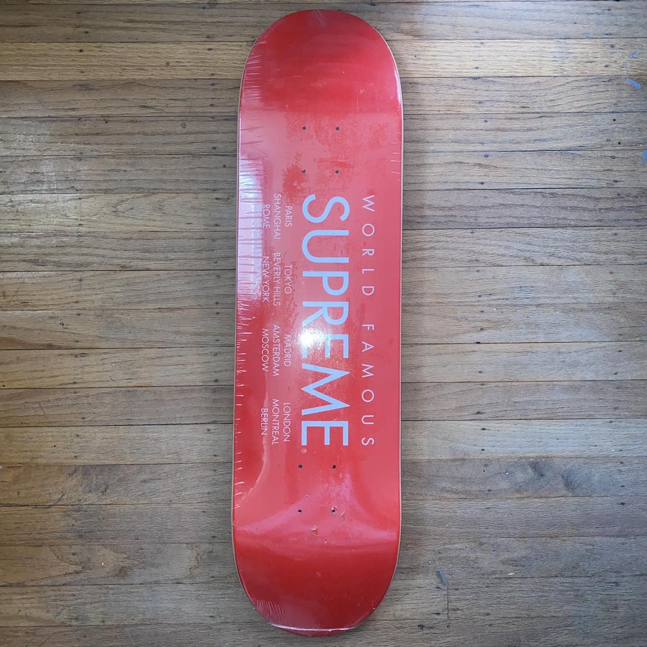 SUPREME INTERNATIONAL DECK, Size: 8.25