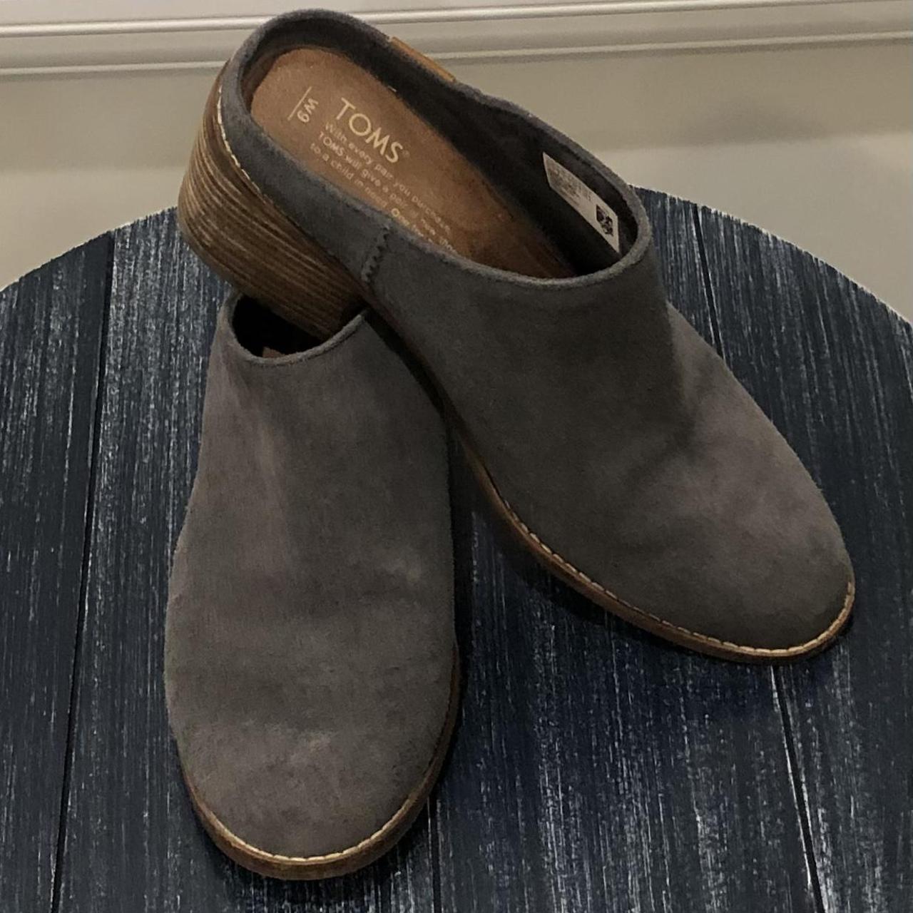 Toms slip hot sale on mules