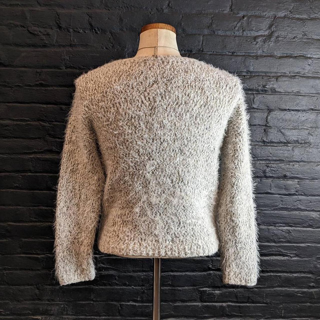 Free People Women's White and Grey Jumper | Depop