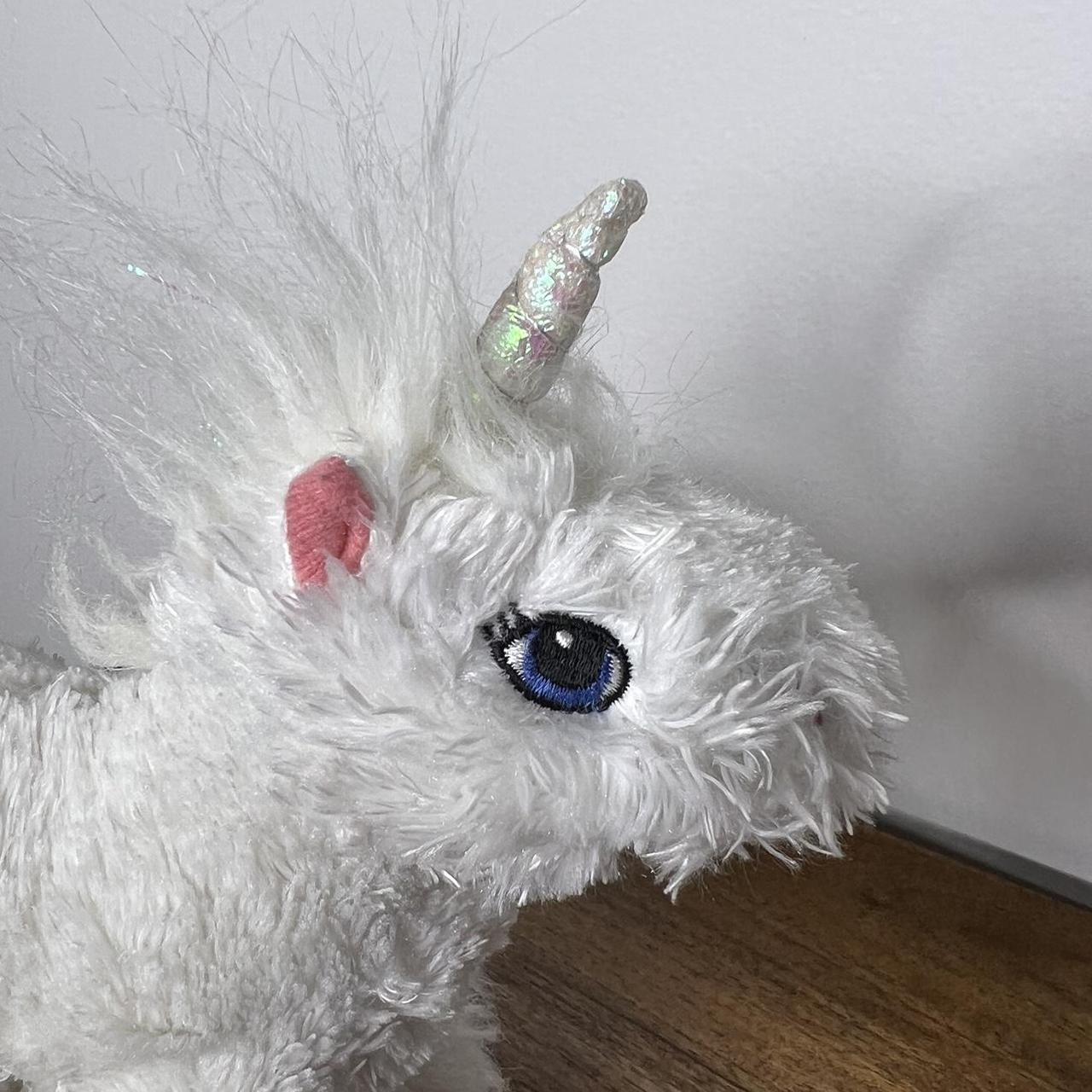 小物 Lil Lil' Kinz Unicorn - unused 8-digit code I have the | Depop