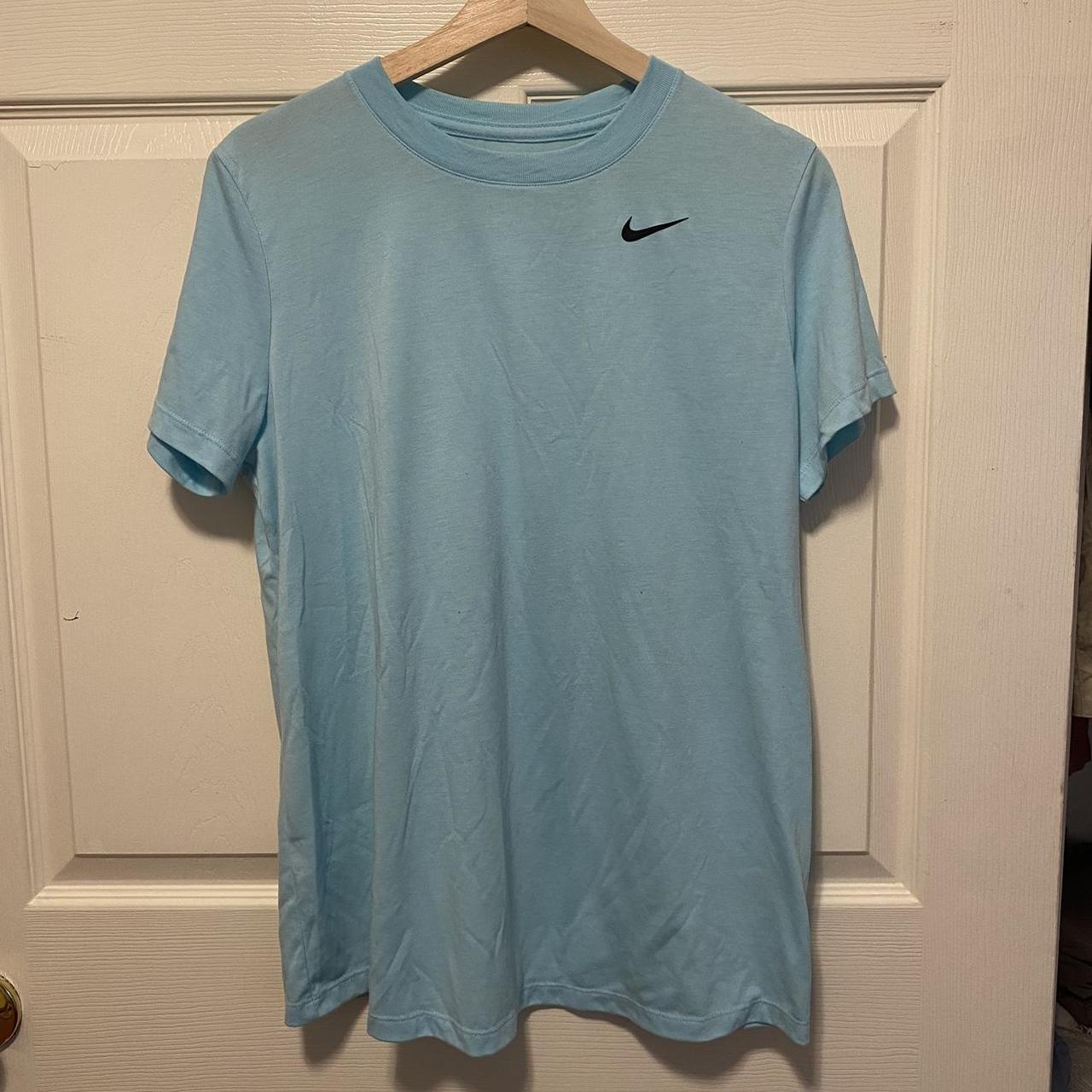 womens teal nike shirt
