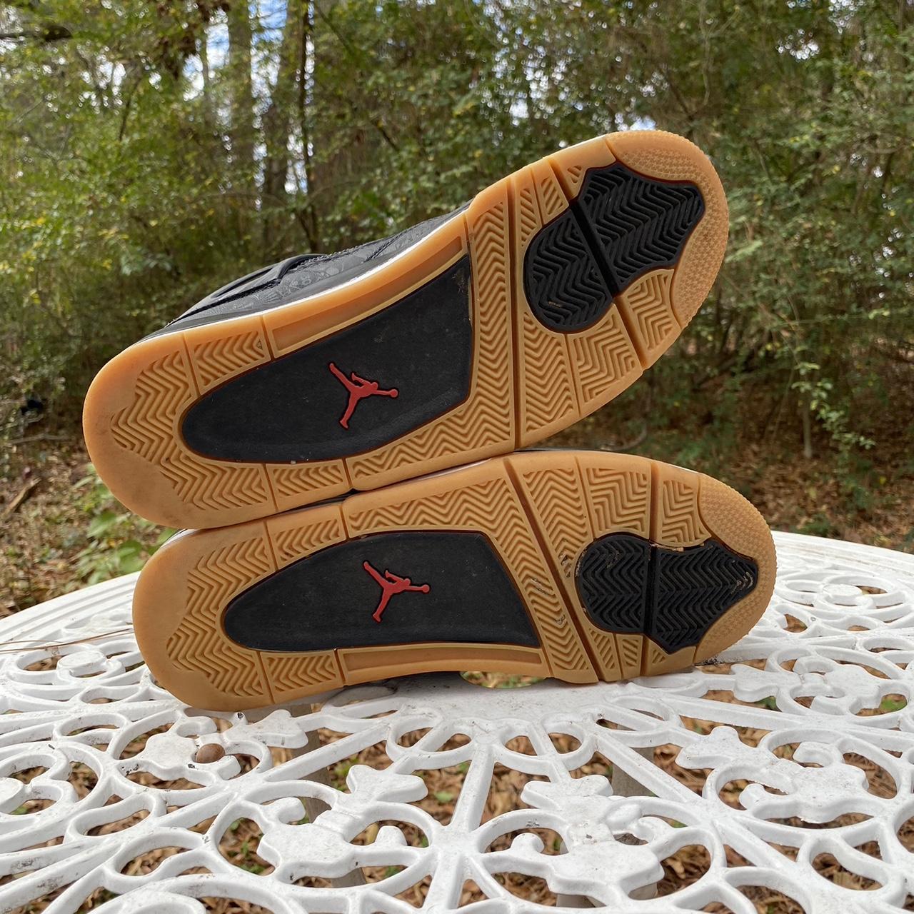 jordan 4 se laser black gum