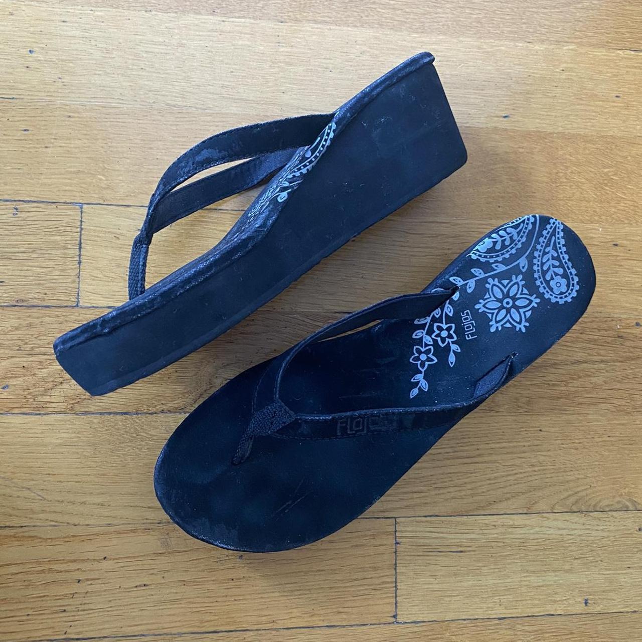 Vintage 90s Y2K Flojos wedged platform flip flop... - Depop