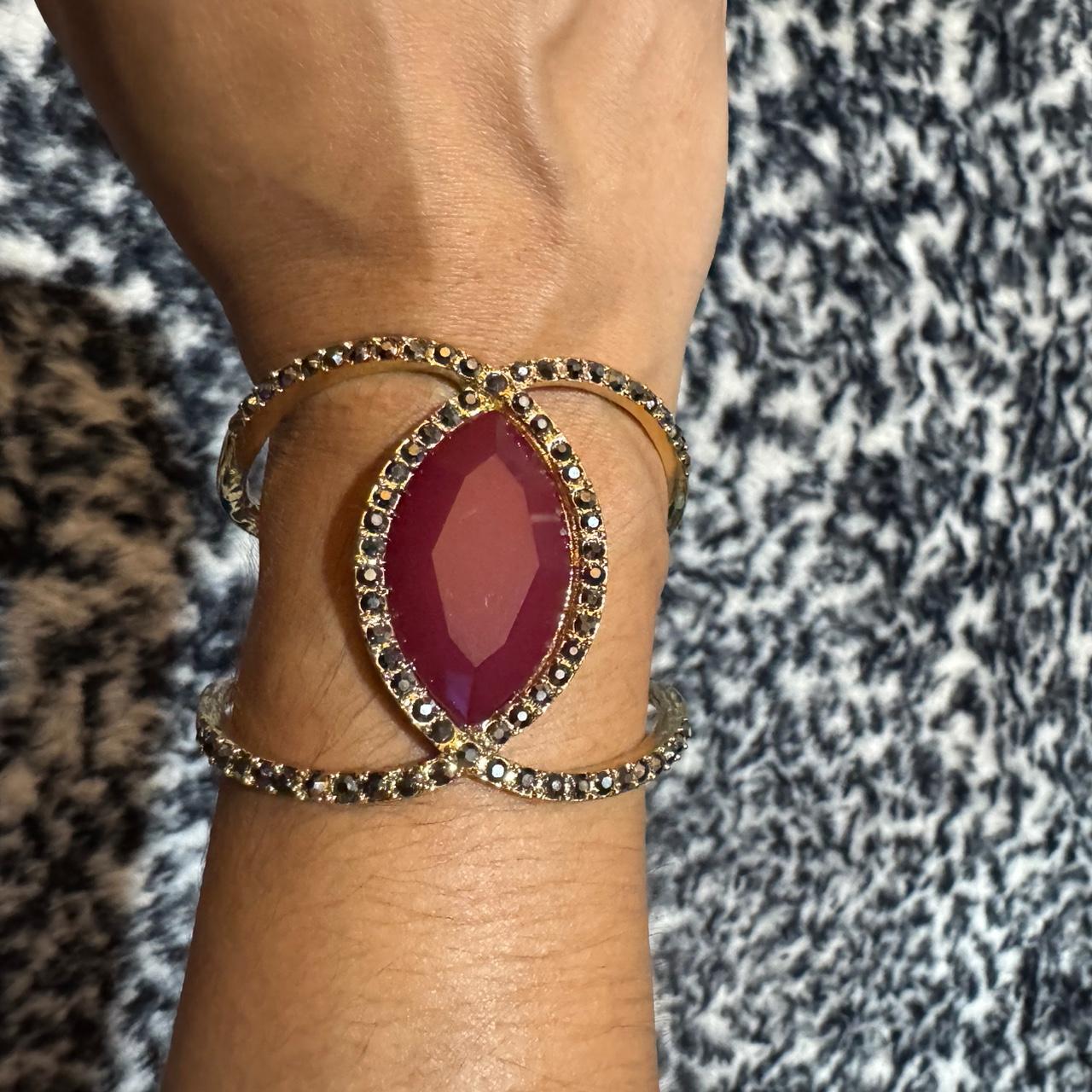 item listed by bloops9