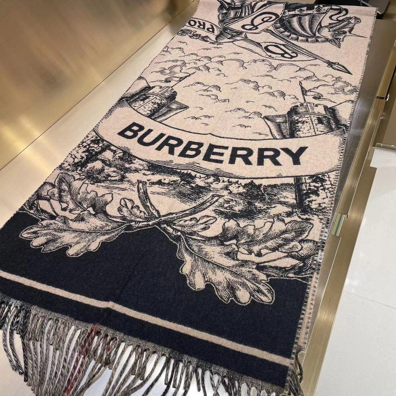 Burberry scarf outlet with horse logo