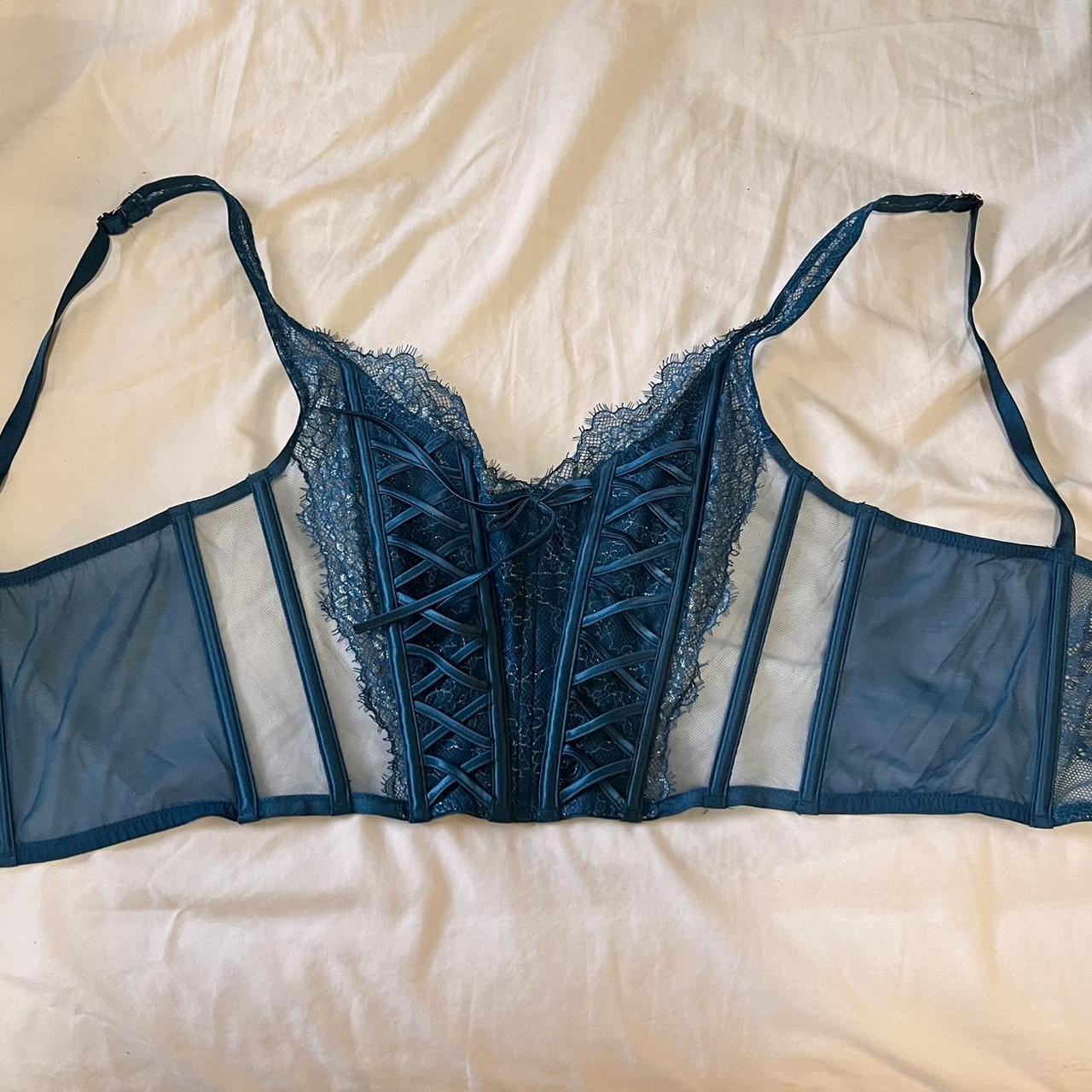 Victoria's Secret Dream Angels Demi Bra 36DD Super - Depop