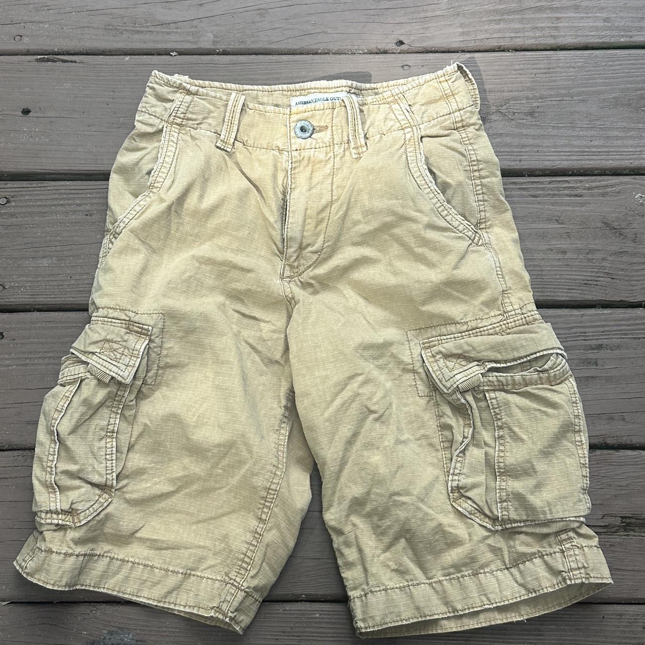 longer length american eagle cargo shorts - Depop