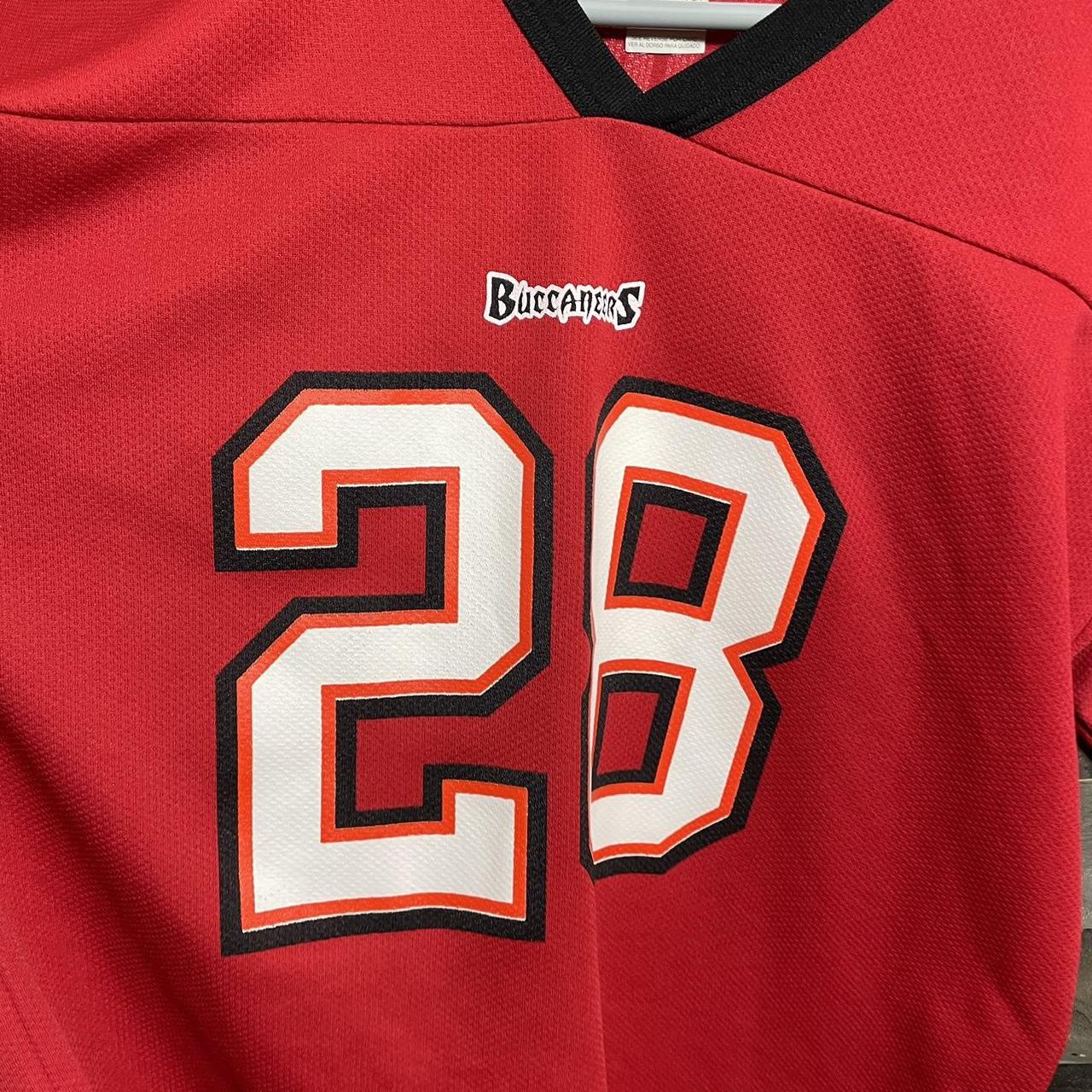 Vintage Warrick Dunn Tampa Bay Buccaneers Champion NFL Jersey Boys XL 18-20  #28 – CDE