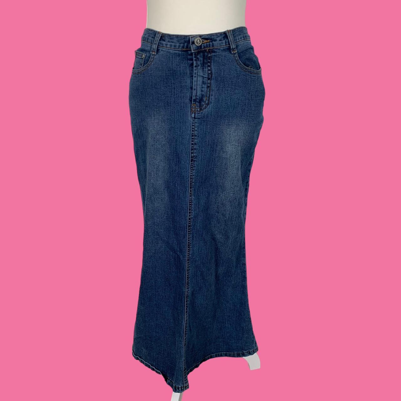 Y2k coquette maxi denim skirt! Mid rise! Size-3/4... - Depop