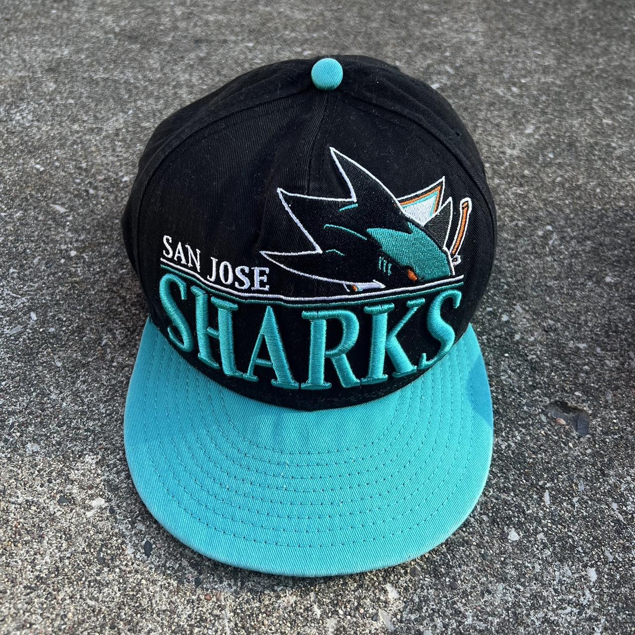 Los tiburones San Jose sharks jersey. Honda promo on - Depop
