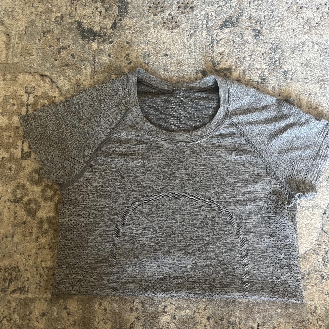 LULULEMON Disconnect Rhino Grey Vapor Swiftly Tech - Depop