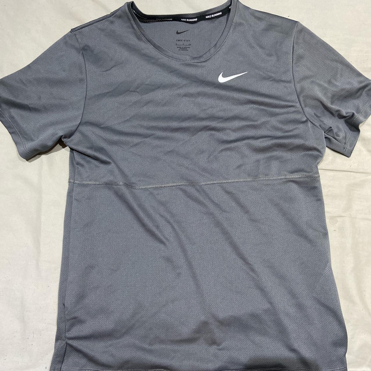 Never been worn before Nike dri fit t shirt Size -... - Depop