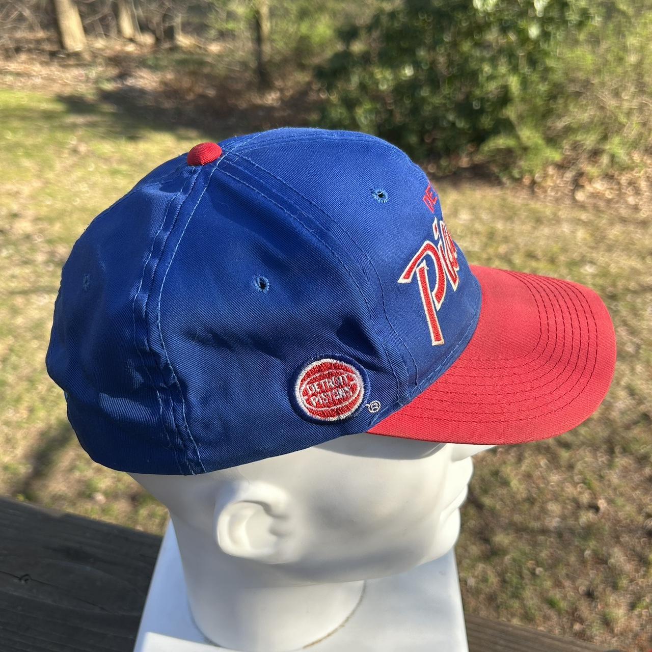 Vtg 90s DETROIT PISTONS NBA Snapback Hat Script...