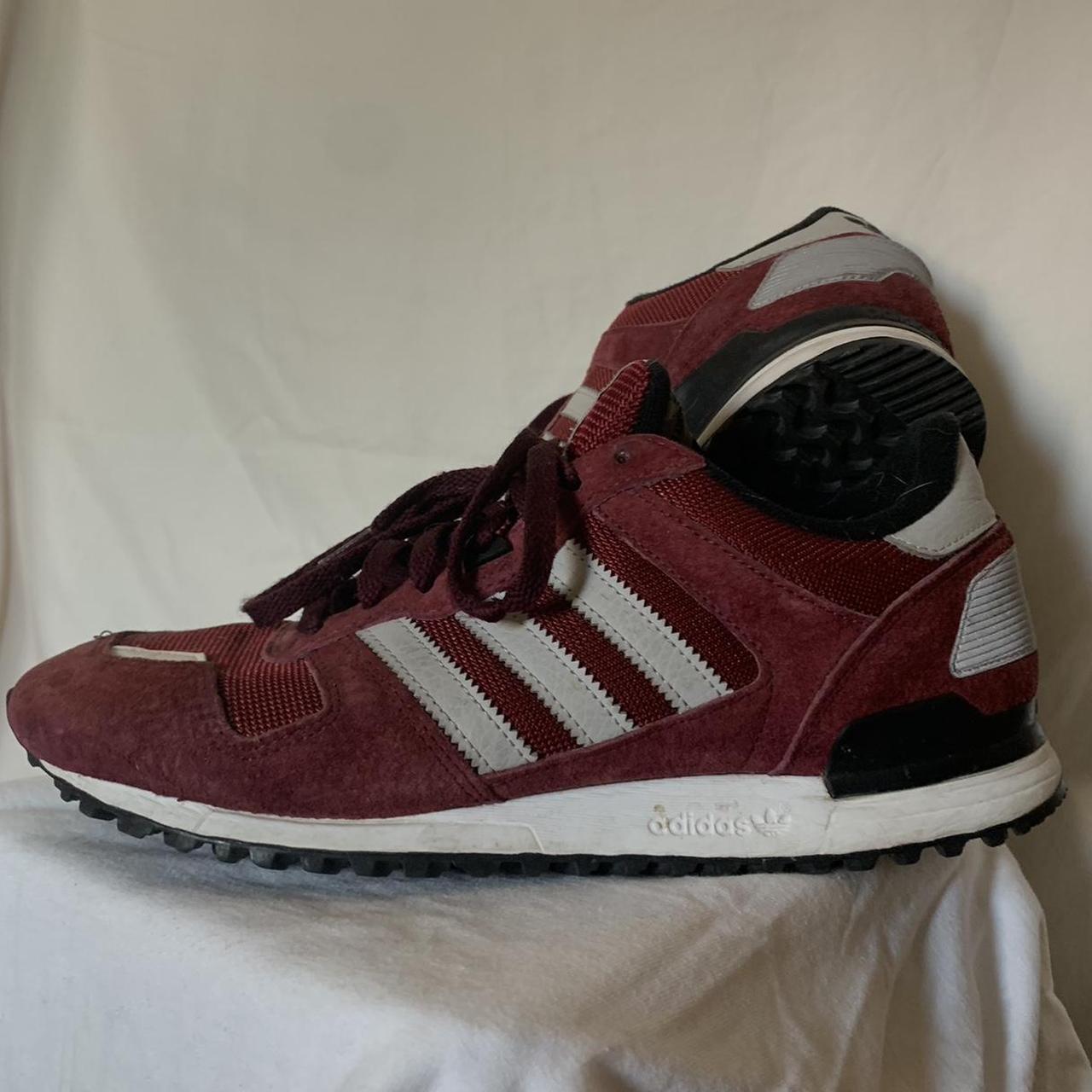 Adidas zx 700 collegiate burgundy deals