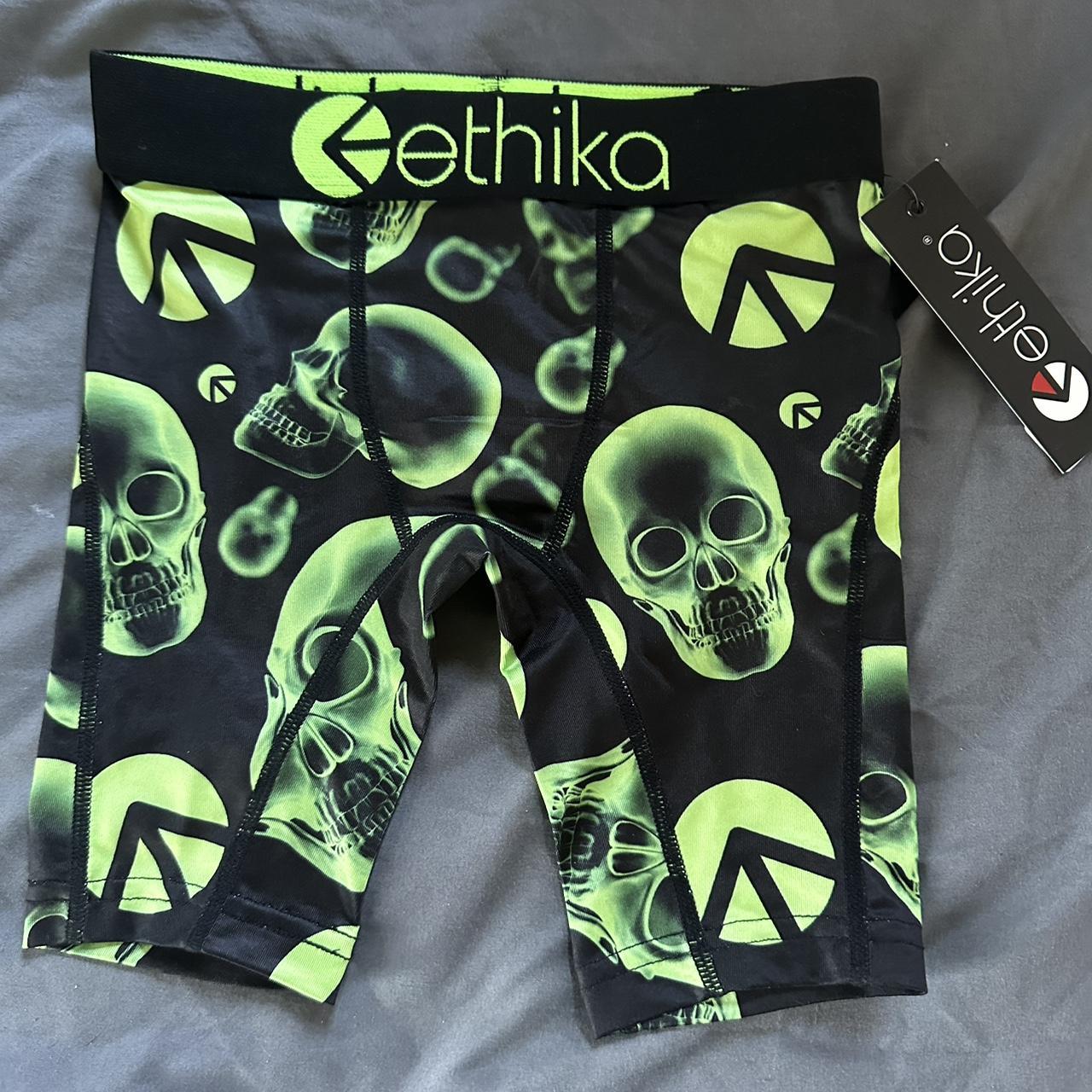 Ethika Men's Green and Black Boxersandbriefs Depop