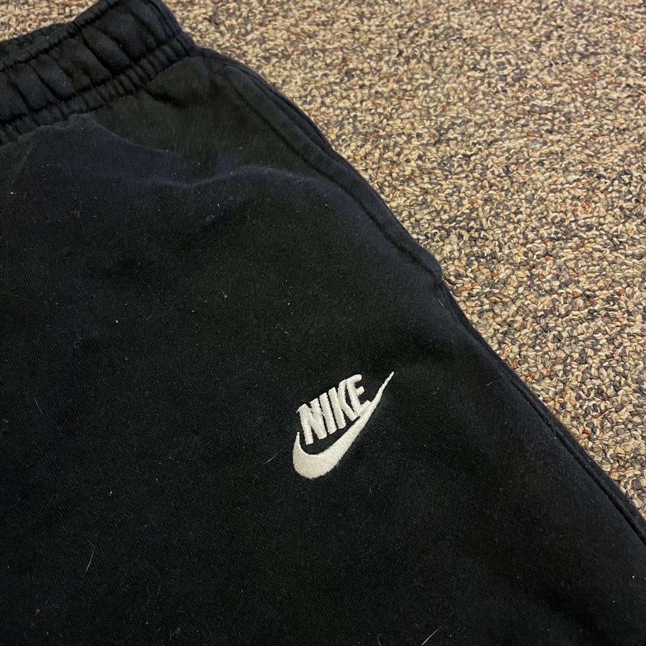 mens nike sweatpants medium
