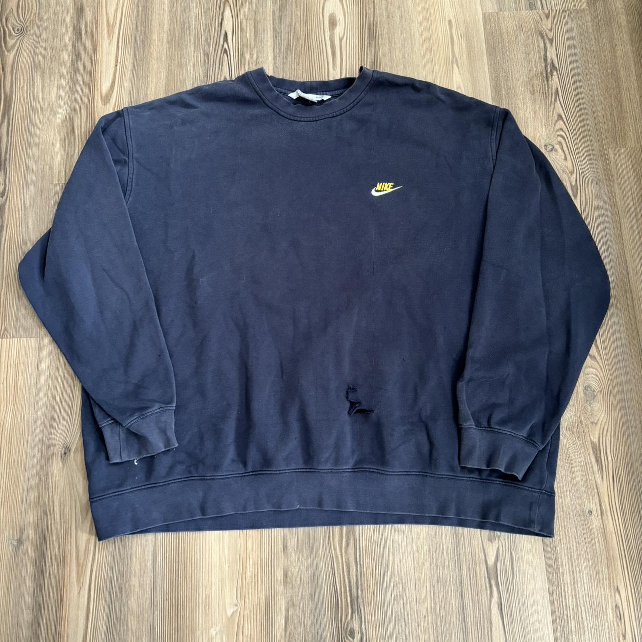depop nike crewneck