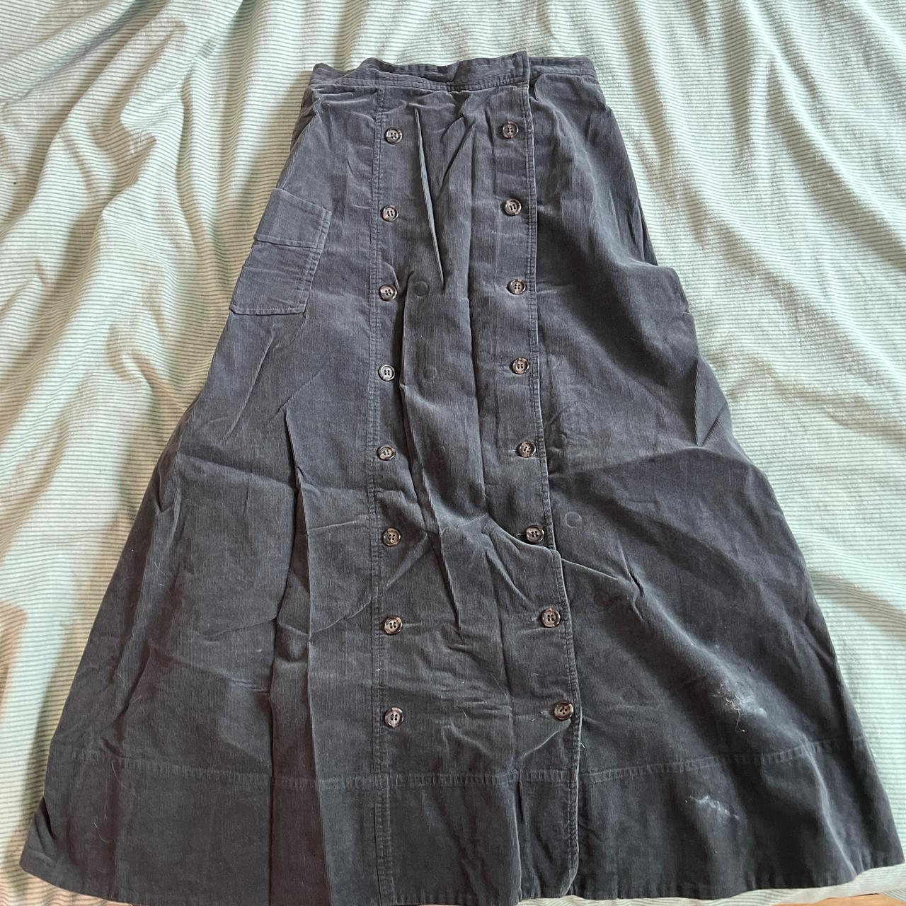 Grey corduroy maxi skirt with two panel buttons, Depop