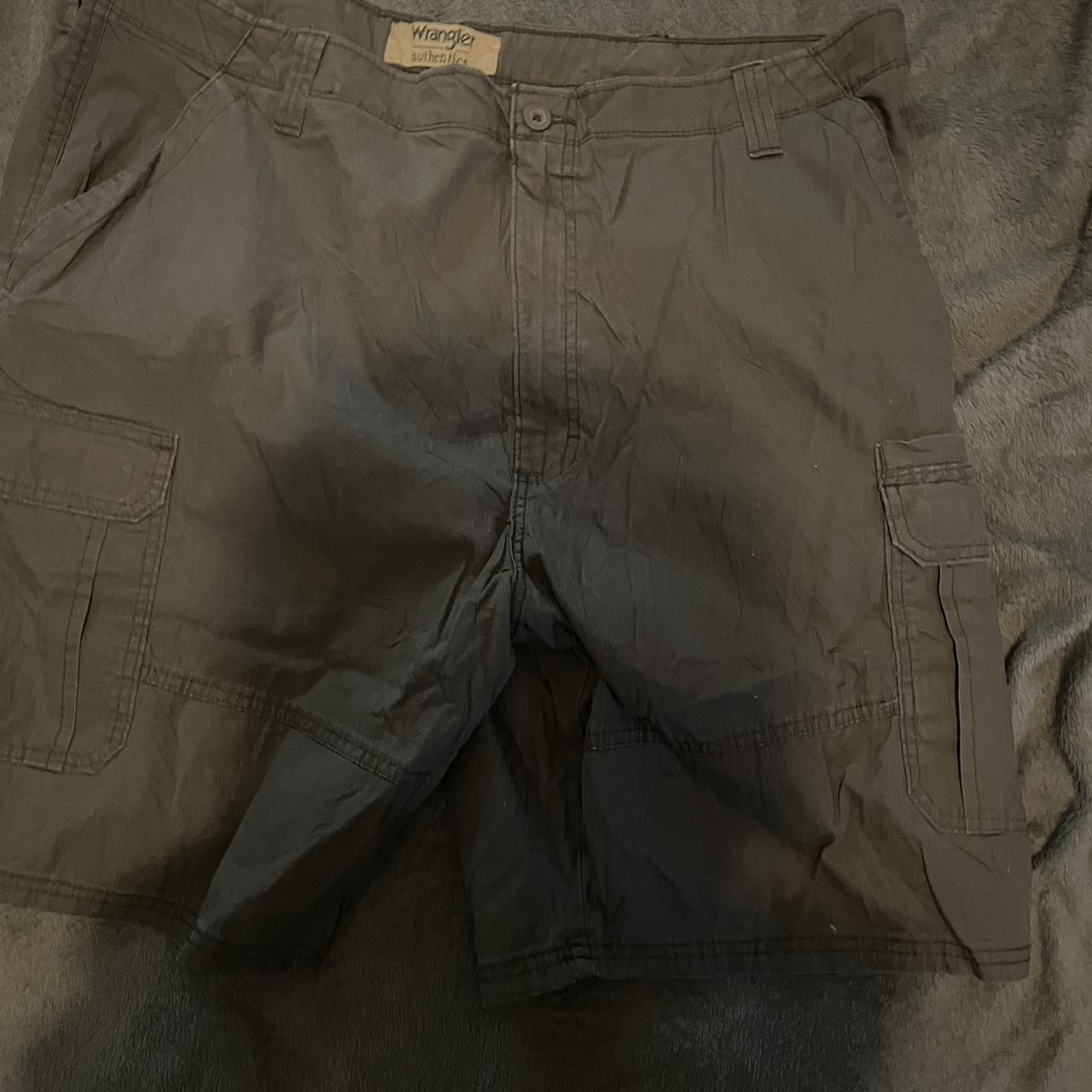 item listed by isam_