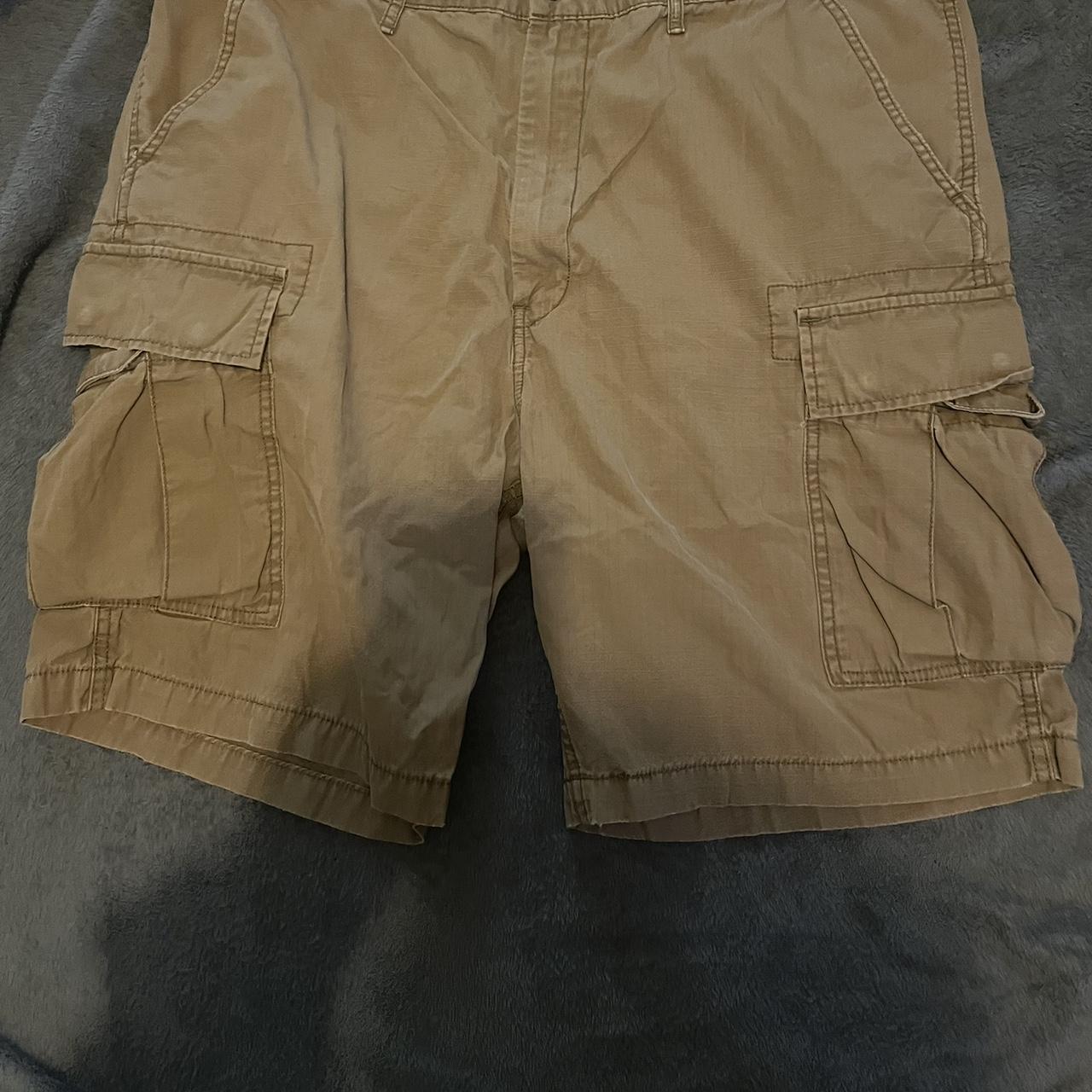 item listed by isam_