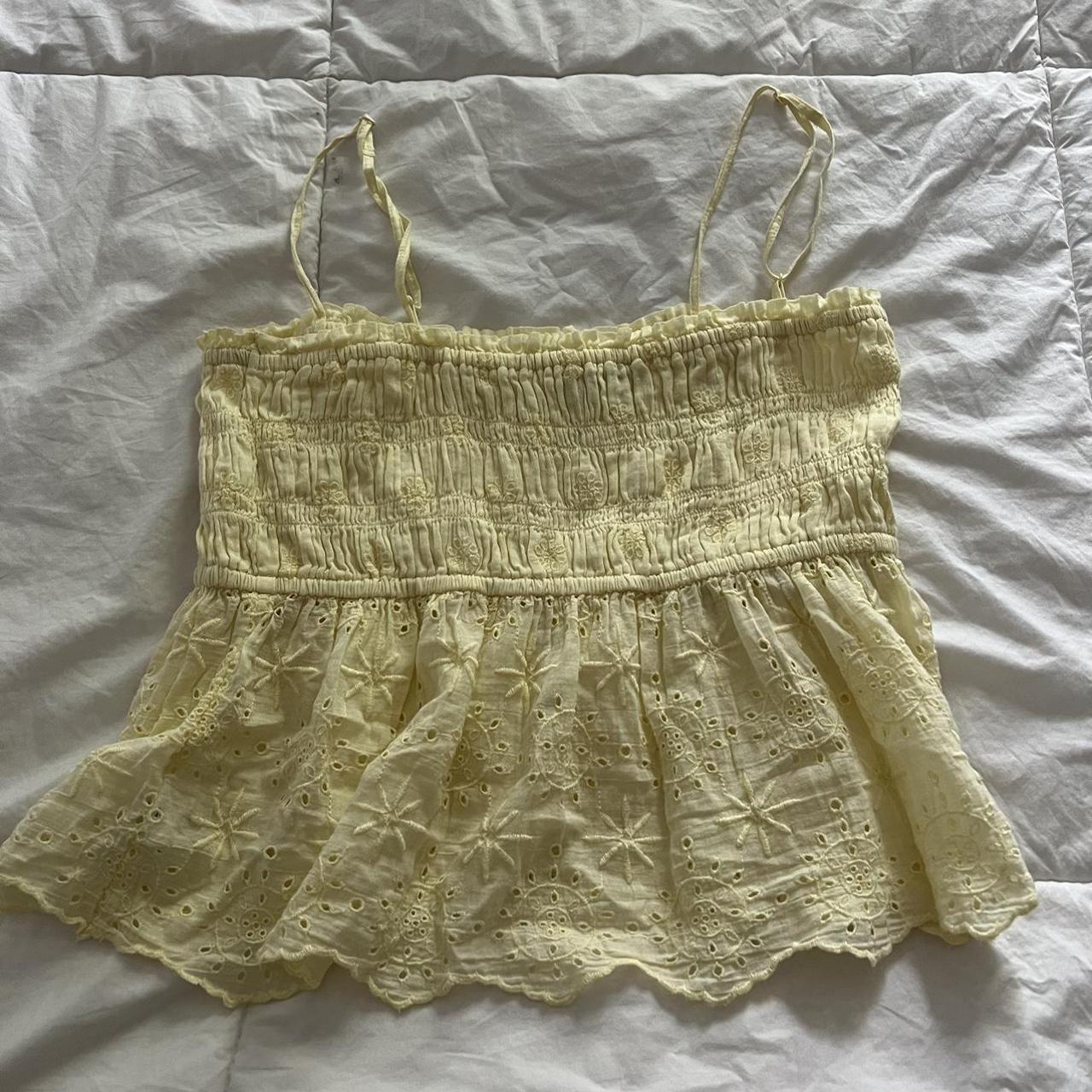 American Eagle Women's Cream and Yellow Croptop Depop