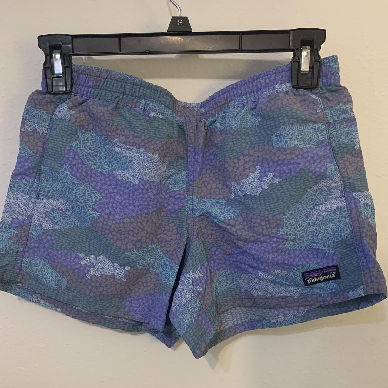 Girls Patagonia shorts Great condition Size