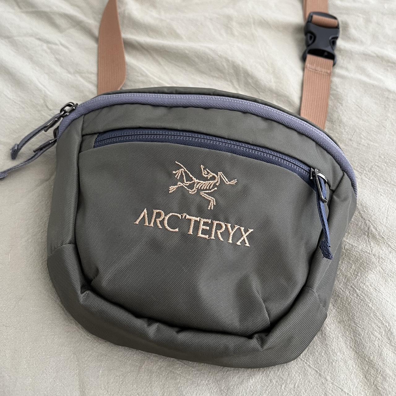 Arc’teryx x BEAMS BOY - Mantis 1 waist pack...