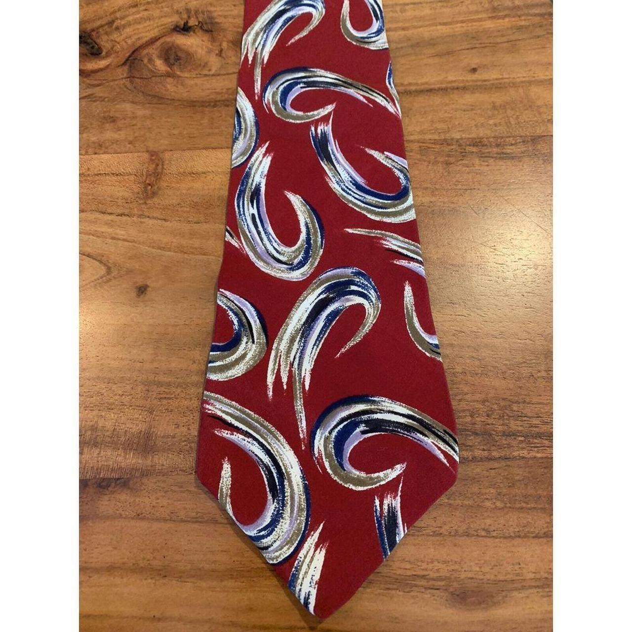 item listed by the_rotating_closet