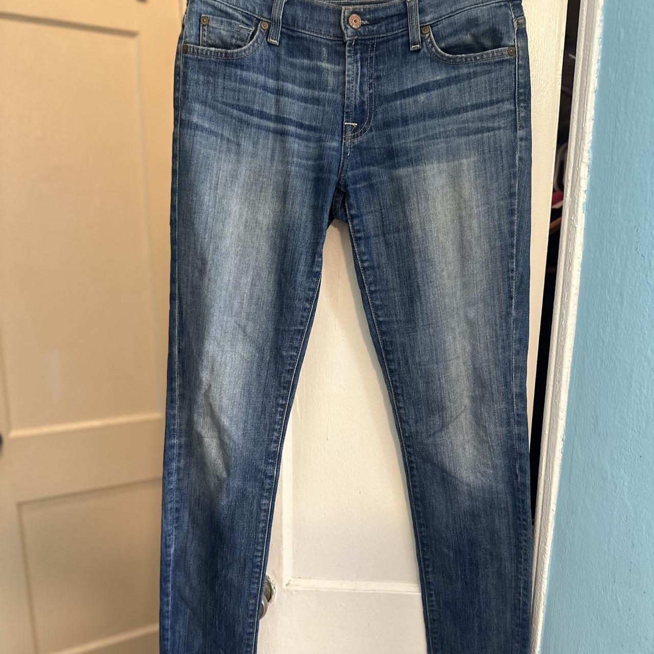 item listed by the_rotating_closet