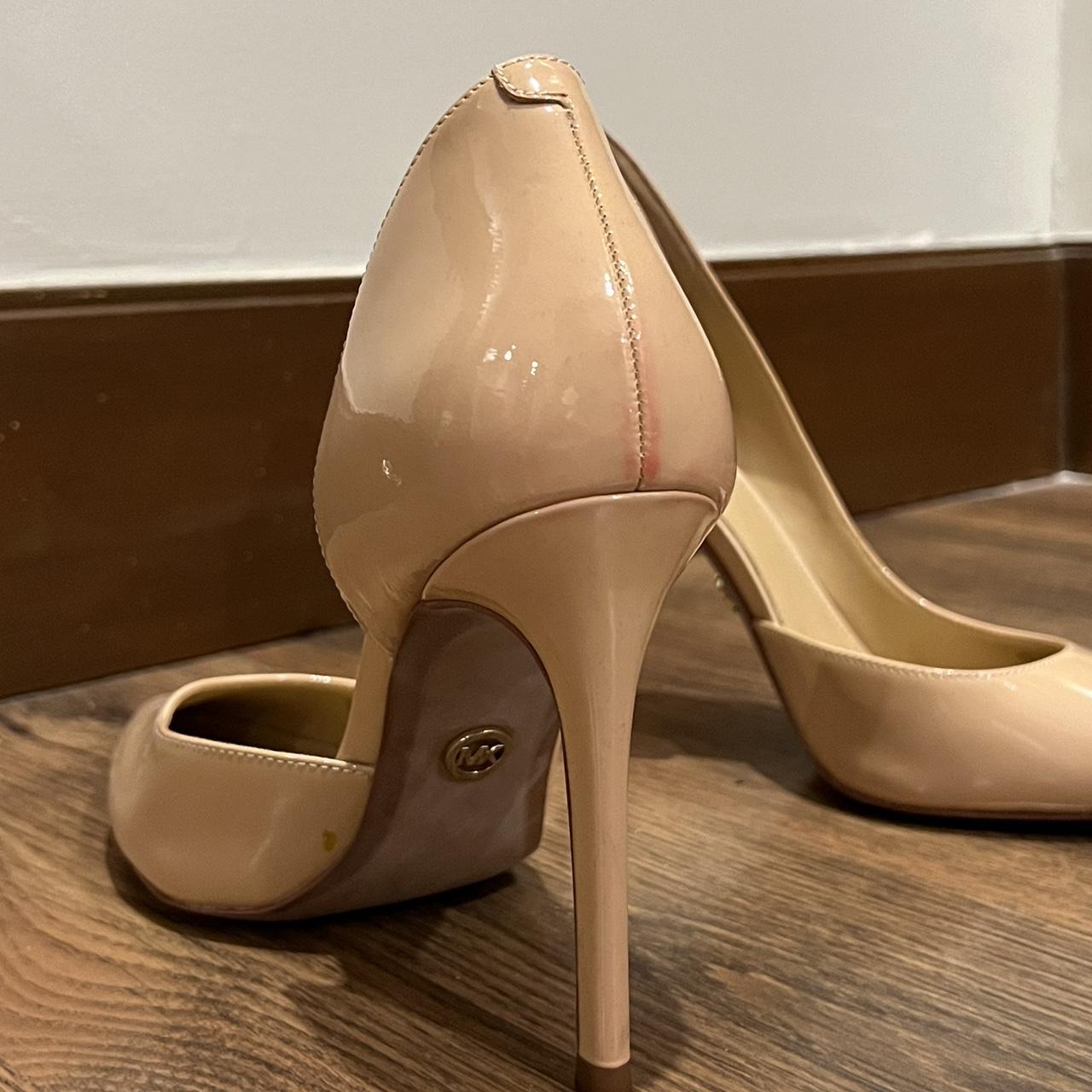 michael kors nude heel
