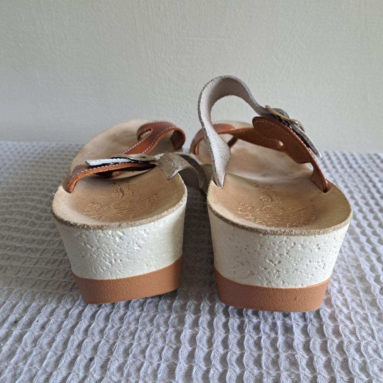 Source Unknown Women's Sandals - Gold - US 9 – FA… - image 3