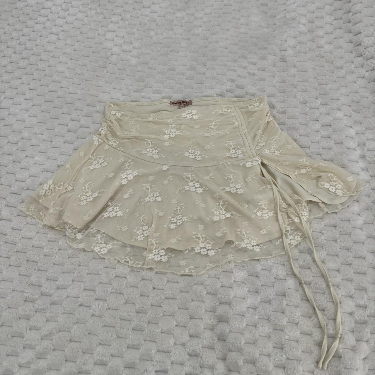Bailey Rose Women's Skirt - Cream/White - M – Cre… - image 1