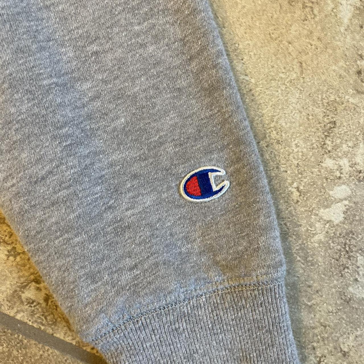 Champion Grey and Red Hoodie (4)