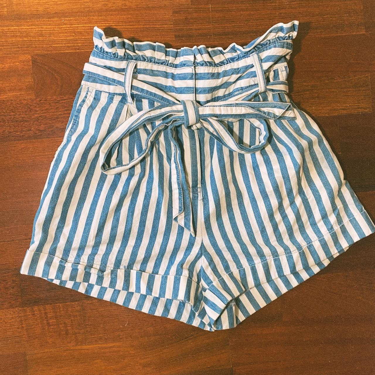 Forever 21 striped outlet shorts