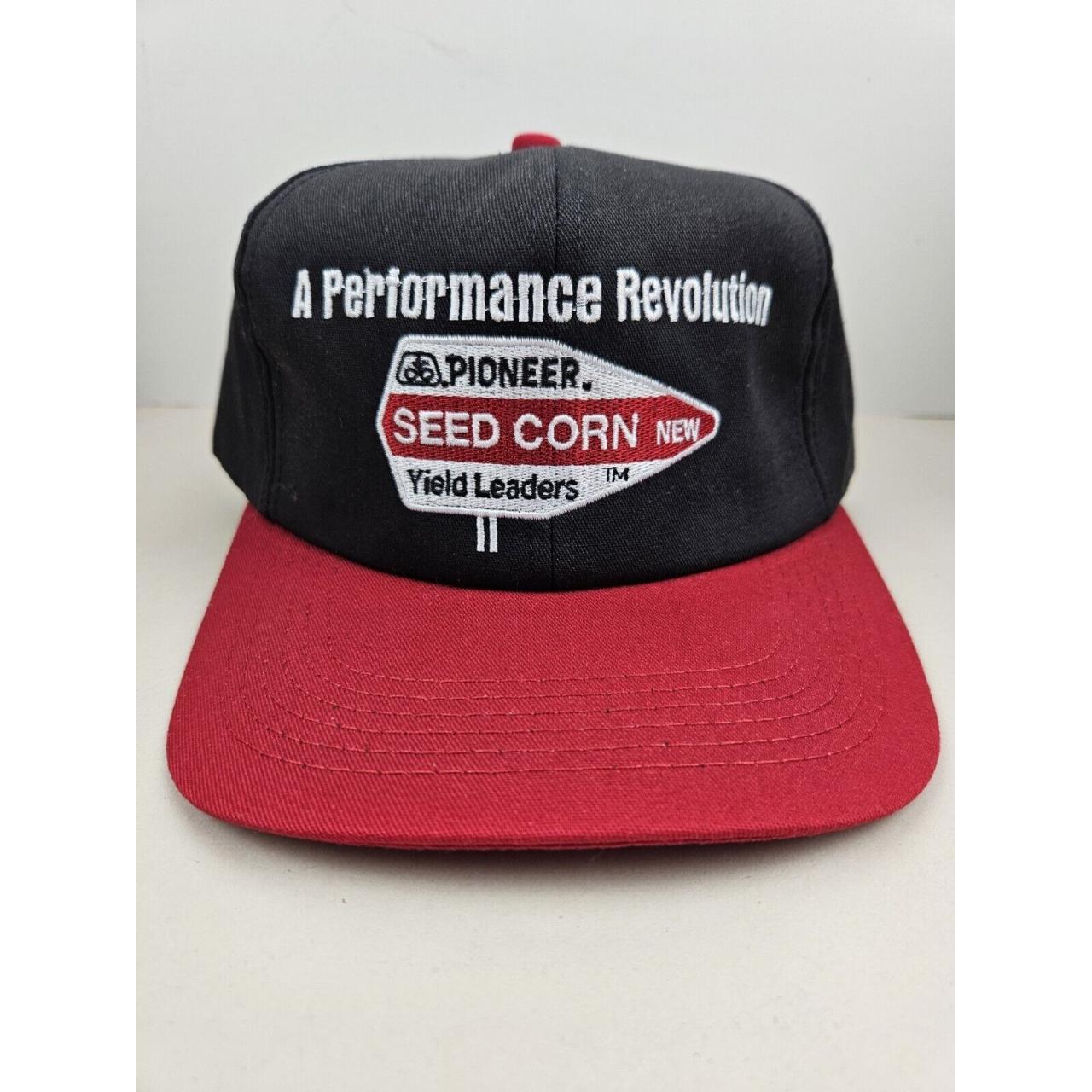 Vintage USA MADE Pioneer Seed Corn Farm Trucker