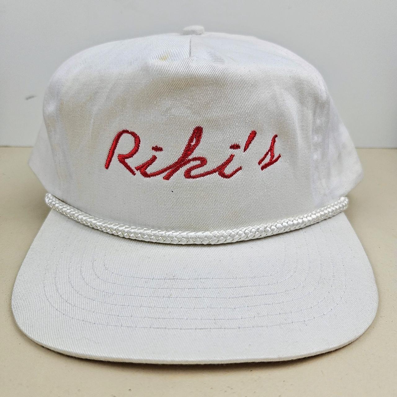 item listed by avantgardener1