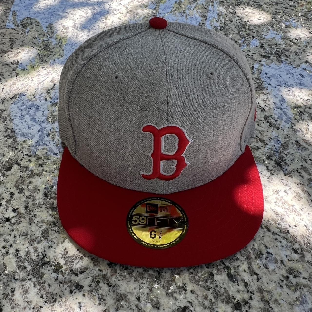 NWT! New Era selling Boston Red Sox hat