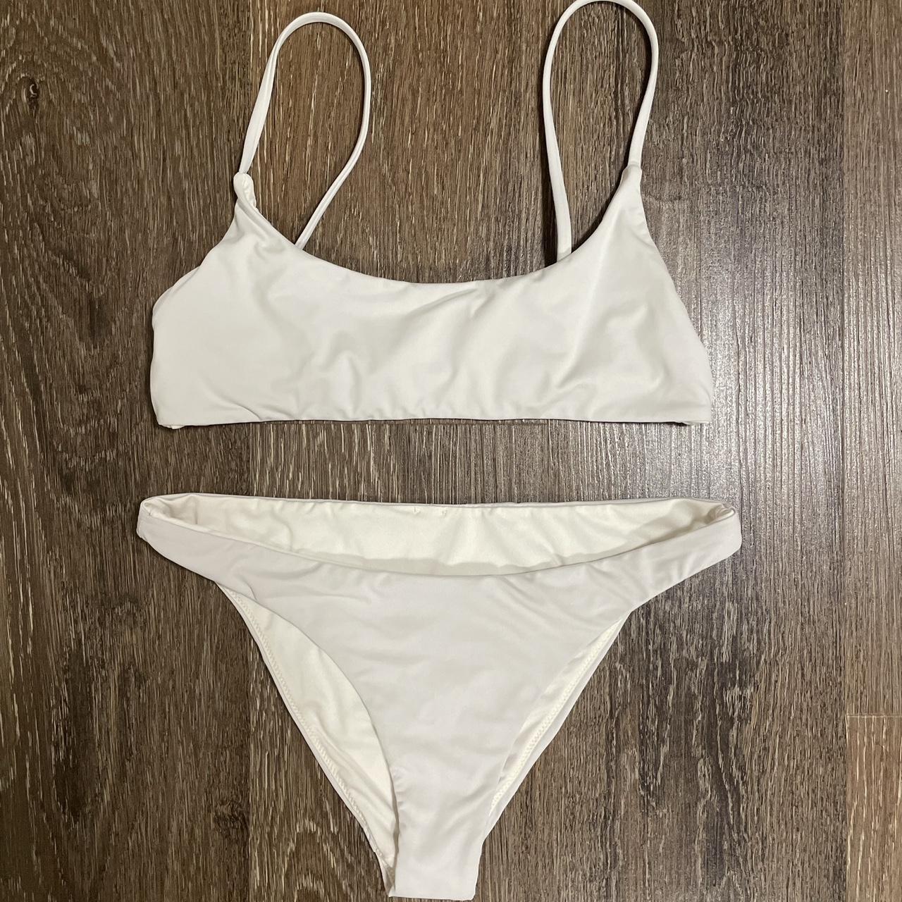O'Neill Women's Cream and White Bikinisandtankinisets Depop