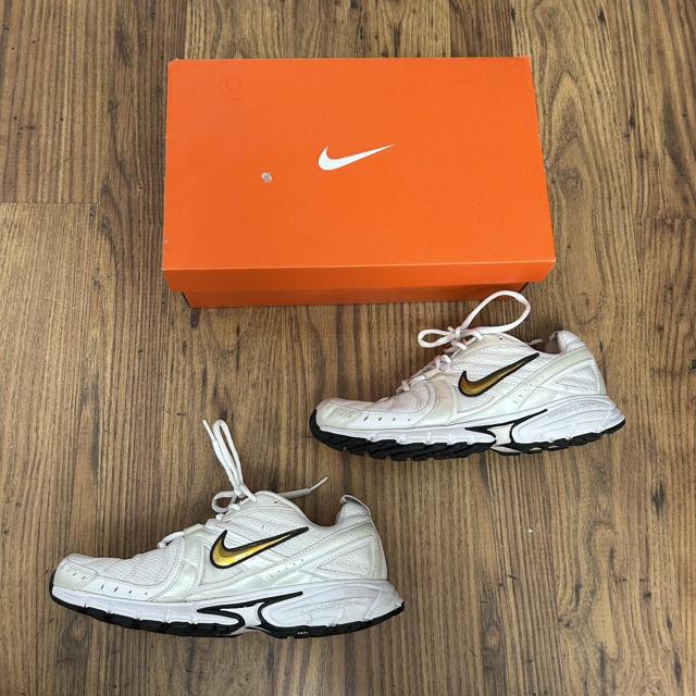 RARE Vintage Nike dart 5 shoes from 2008 in Depop