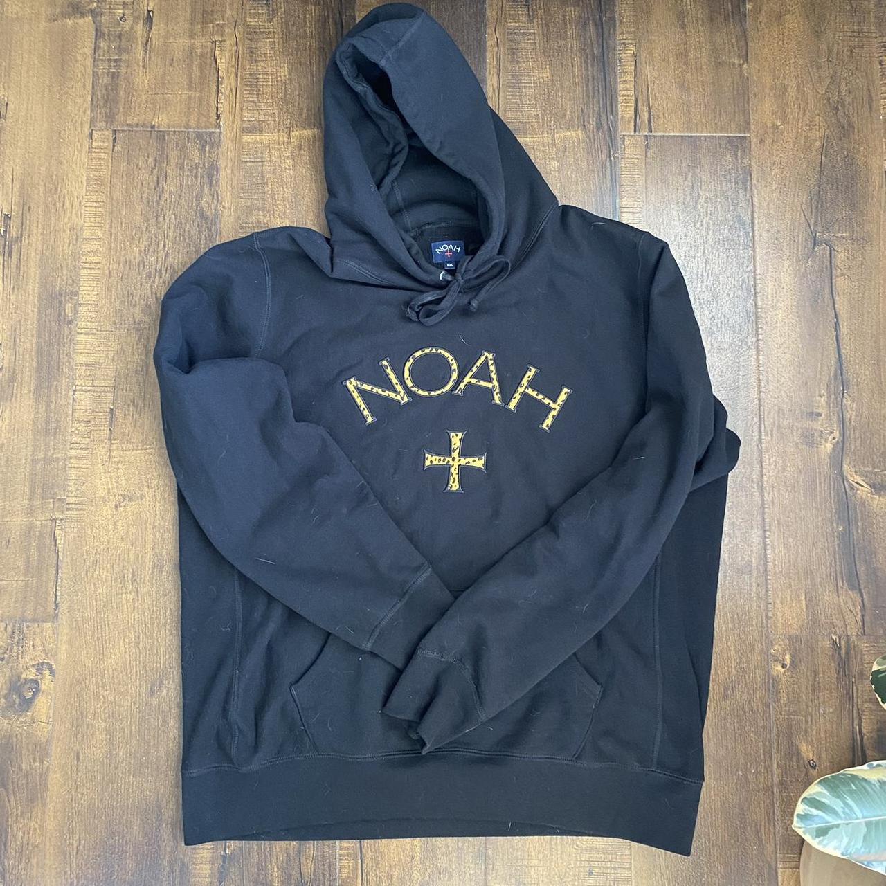 noah cheetah core logo hoodie black size xxl... - Depop