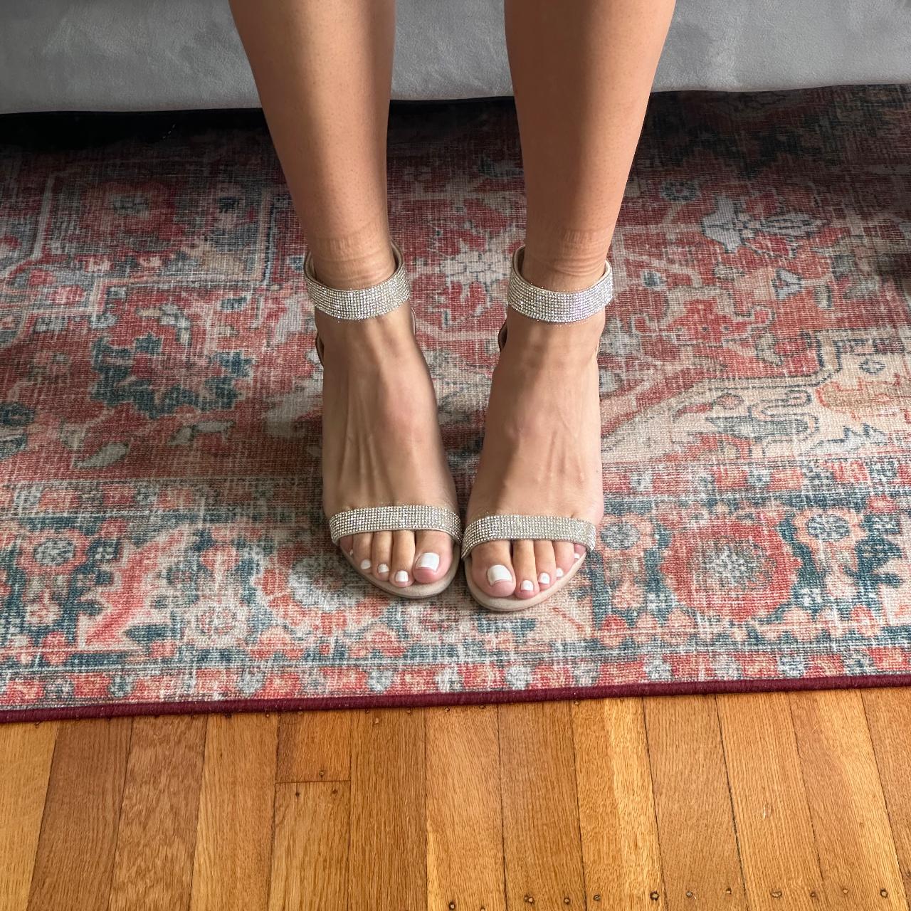 Lindsay ankle strap hot sale sandal jeffrey campbell